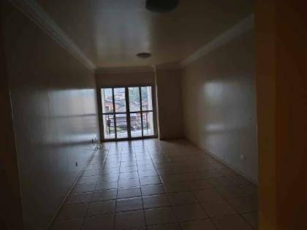 Foto 10 de 15: Apartamento em leilão em Arapongas - PR, bairro Vila Cascata — Apartamento 115 m² (01 vaga) - Vila Cascata - Arapongas - PR