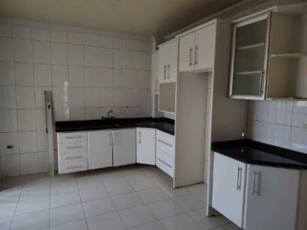 Foto 11 de 15: Apartamento em leilão em Arapongas - PR, bairro Vila Cascata — Apartamento 115 m² (01 vaga) - Vila Cascata - Arapongas - PR