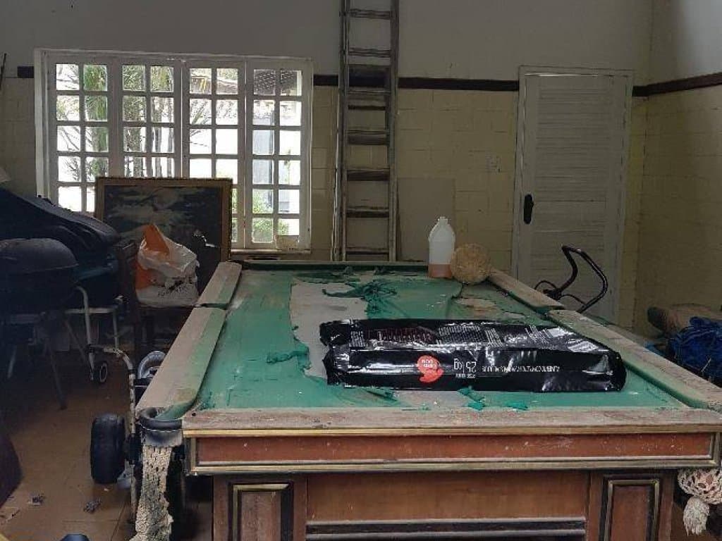 Foto 10 de 14: Casa em leilão em Camaçari - BA, bairro Centro — Casa 301 m² com Terreno de 1.324 m² - Centro - Camaçari - BA