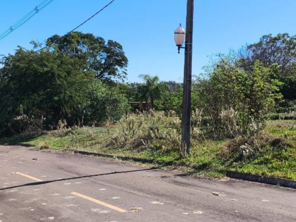 Foto 8 de 18: Terreno em leilão em Pérola - PR — Terreno 501 m² (Lt. 06 da Qd. 05) - Parque Residencial Viva - Pérola - PR