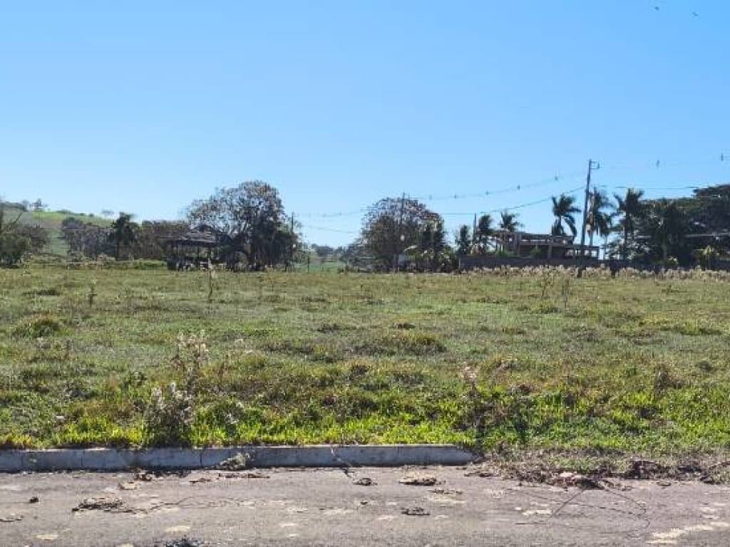 Foto 13 de 18: Terreno em leilão em Pérola - PR — Terreno 501 m² (Lt. 06 da Qd. 05) - Parque Residencial Viva - Pérola - PR