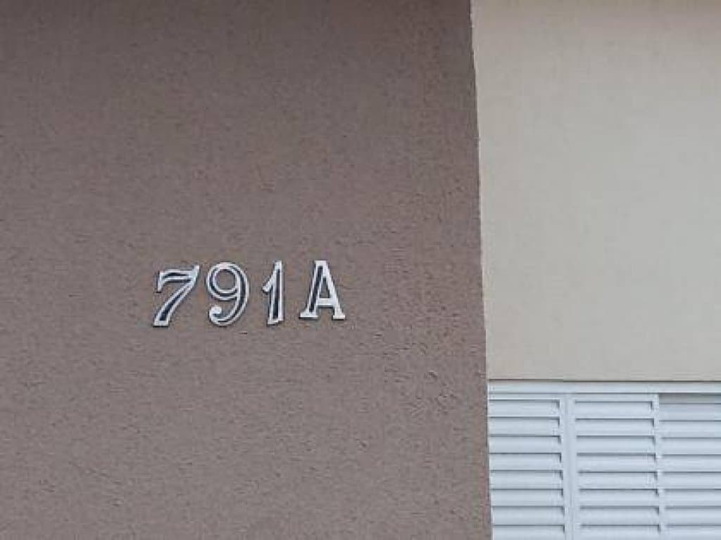 Foto 11 de 12: Casa em leilão em Sarandi - PR, bairro Jardim França — Casa em Condomínio 69 m² - Jardim França - Sarandi - PR