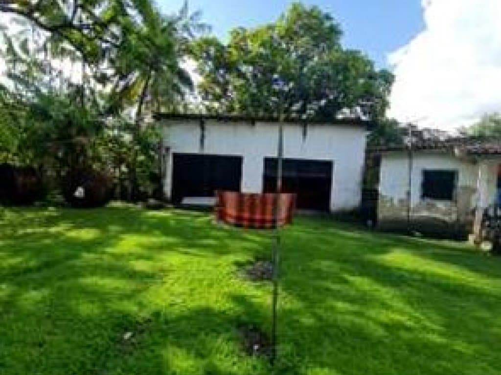 Foto 8 de 9: Terreno em leilão em Marituba - PA, bairro Centro — Área com 1,88 ha (com construções) - Centro - Marituba - PA
