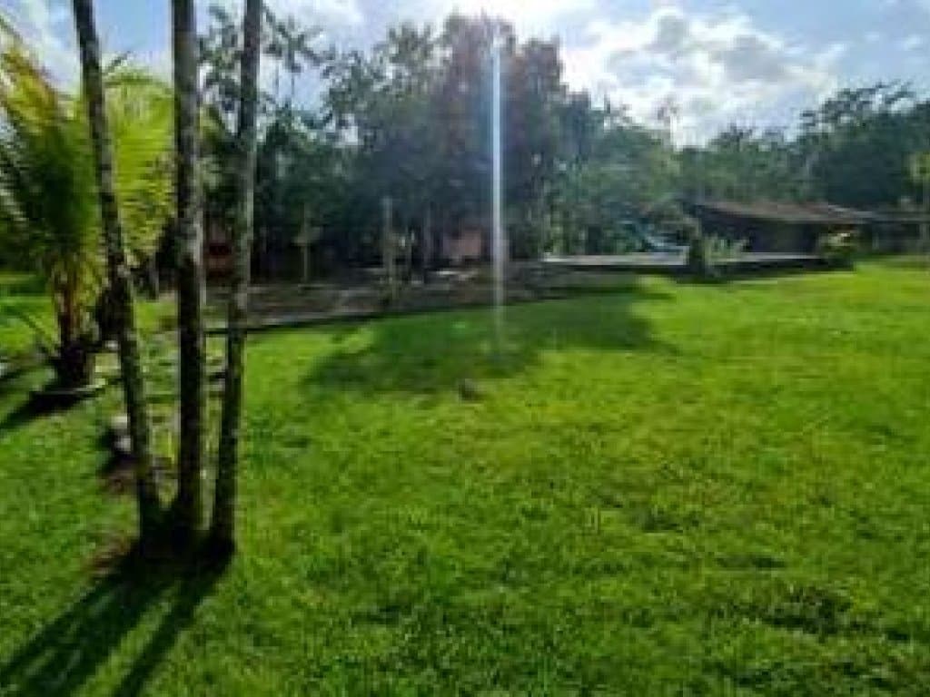 Foto 2 de 9: Terreno em leilão em Marituba - PA, bairro Centro — Área com 1,88 ha (com construções) - Centro - Marituba - PA