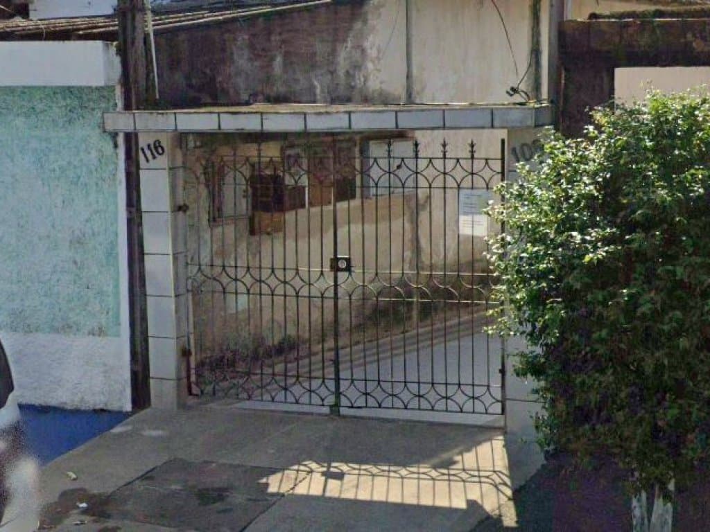 Foto 2 de 5: Casa em leilão em São Vicente - SP, bairro Vila Jockei Clube — Casa no Litoral com 36 m² (Conj. Residencial Monumento) - Vila Jockei Clube - São Vicente - SP