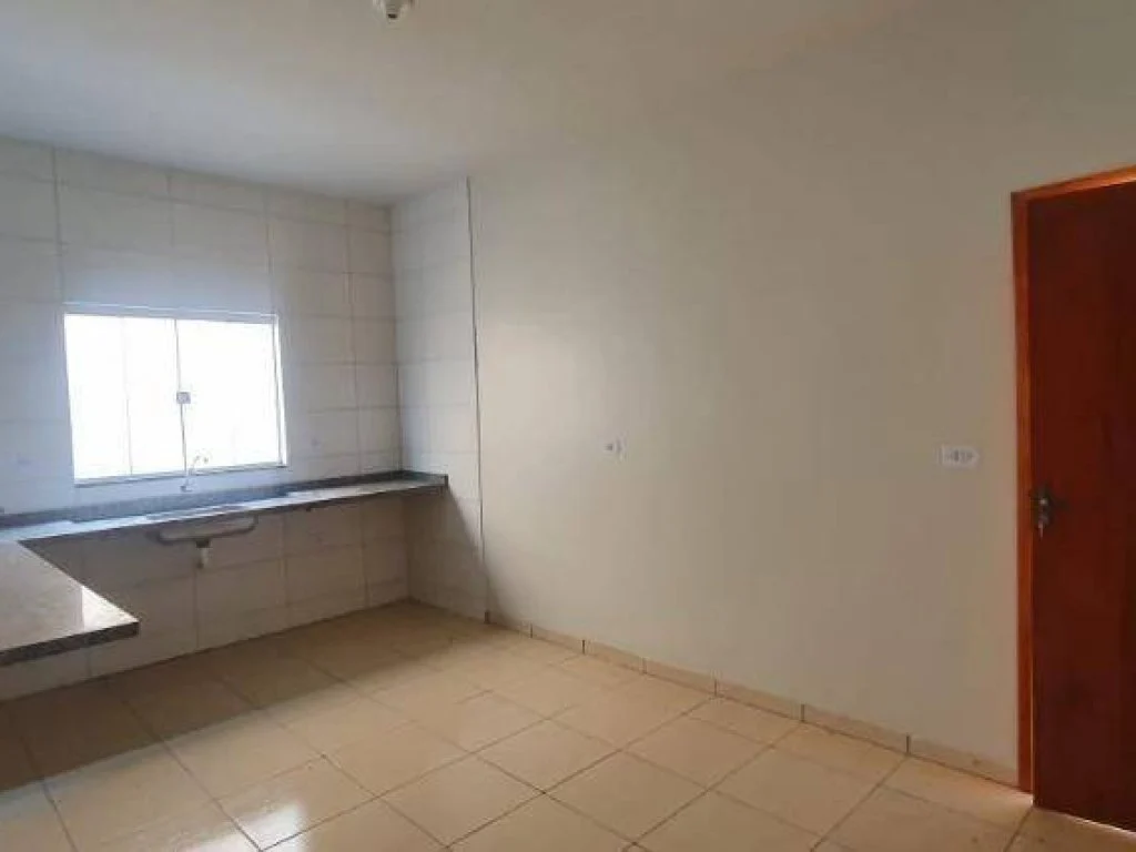 Foto 16 de 23: Casa em leilão em Santa Helena De Goiás - GO — Casa, em Condomínio, 1 Vaga(S) de Garagem