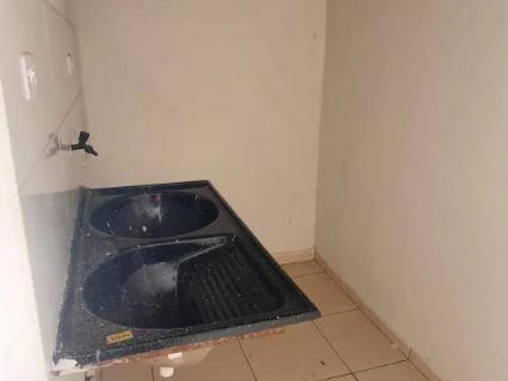 Foto 6 de 23: Casa em leilão em Santa Helena De Goiás - GO — Casa, em Condomínio, 1 Vaga(S) de Garagem