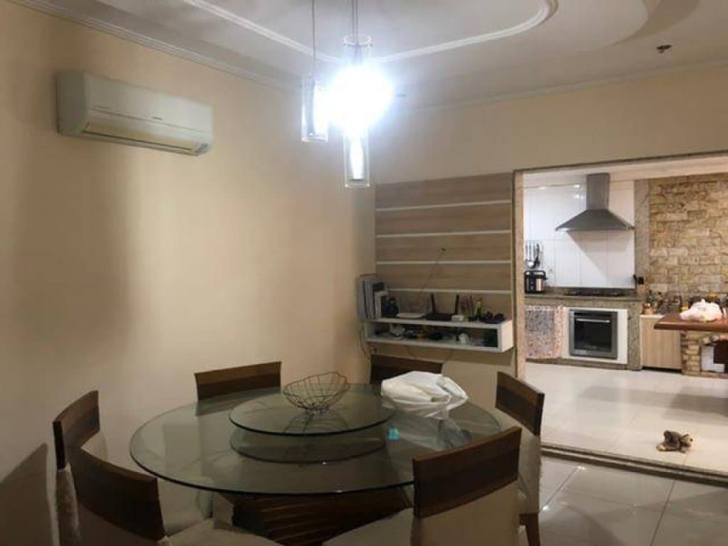 Foto 21 de 43: Casa em leilão em Magé - RJ, bairro Vila Inhomirim — Casa, Padrão, 3 Vaga(S) de Garagem