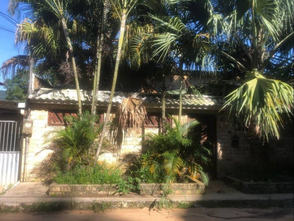 Foto 2 de 43: Casa em leilão em Magé - RJ, bairro Vila Inhomirim — Casa, Padrão, 3 Vaga(S) de Garagem