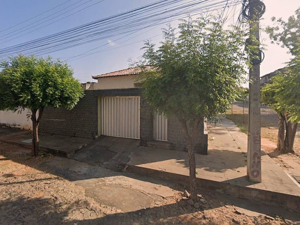 Foto 6 de 6: Casa em leilão em Crateús - CE, bairro Planalto — Casa, Padrão, 0 Vaga(S) de Garagem