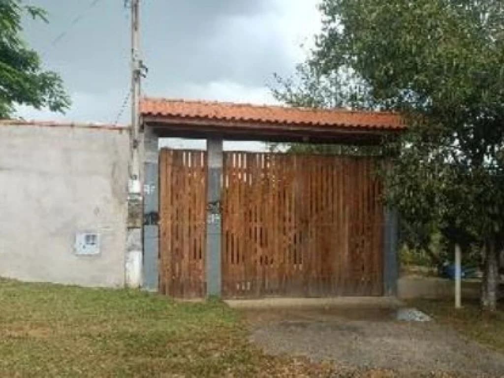 Foto 2 de 2: Casa em leilão em Salto De Pirapora - SP, bairro Da Ilha — Casa em Área de 2.175 m² - Da Ilha - Salto de Pirapora - SP