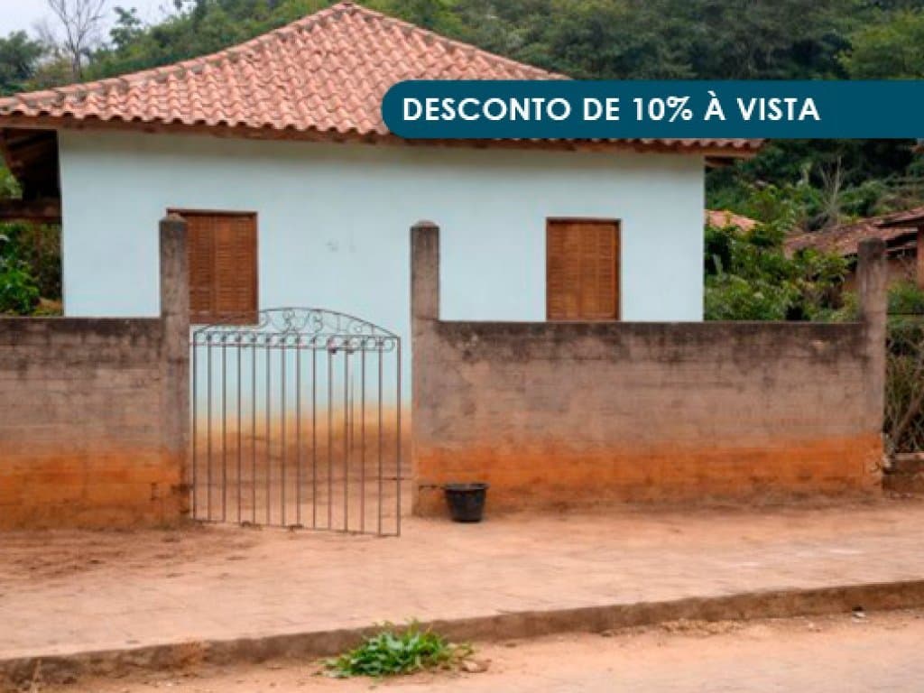 Foto 1 de 2: Casa em leilão em Mutum - MG, bairro Legítimo — Casa em Terreno de 300 m² - Legítimo - Mutum - MG