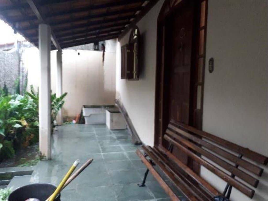 Foto 8 de 15: Casa em leilão em Leopoldina - MG, bairro Vale do Sol — Casa, Padrão, 1 Vaga(S) de Garagem