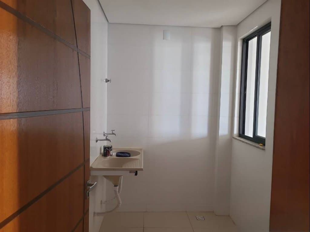 Foto 29 de 50: Apartamento em leilão em Barbacena - MG — Apartamento, Padrão, 1 Vaga(S) de Garagem