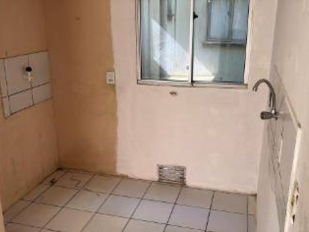 Foto 12 de 18: Apartamento em leilão em Canoas - RS, bairro Rio Branco — Apartamento, Padrão, 0 Vaga(S) de Garagem