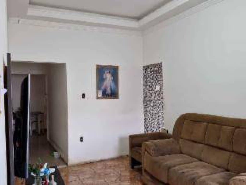Foto 3 de 12: Casa em leilão em Cachoeira Paulista - SP, bairro Vila Carmem — Casa, Padrão, 1 Vaga(S) de Garagem