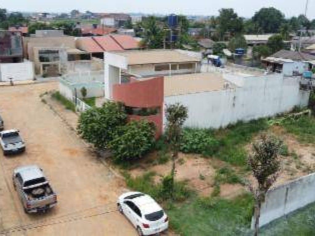 Foto 24 de 30: Casa em leilão em Colniza - MT, bairro Garça Ii — Casa, em Condomínio, 0 Vaga(S) de Garagem