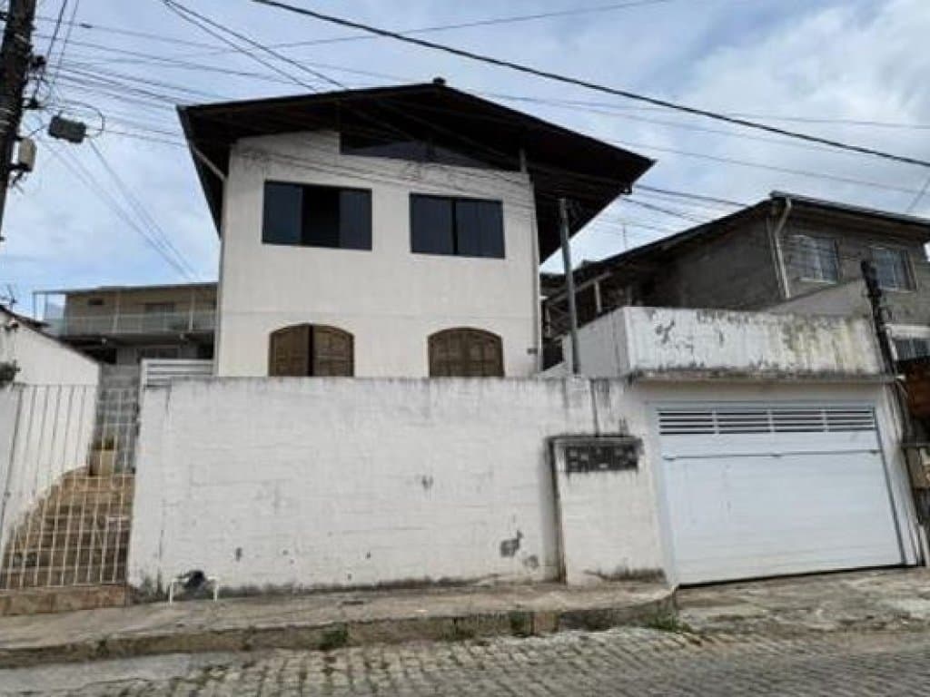 Foto 2 de 2: Casa em leilão em Nova Friburgo - RJ, bairro Amparo — Casa 106 m² - Amparo - Nova Friburgo - RJ