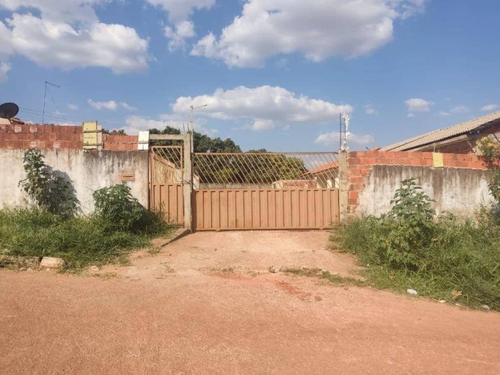 Foto 4 de 29: Casa em leilão em Águas Lindas De Goiás - GO, bairro Parque da Barragem Setor 12 — Casa 150 m² - Parque da Barragem Setor 12 - Águas Lindas de Goiás - GO
