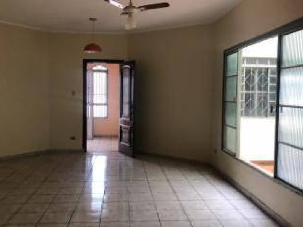 Foto 19 de 20: Casa em leilão em Campo Grande - MS, bairro Vila Taveirópolis — Casa 223 m² - Vila Taveirópolis - Campo Grande - MS
