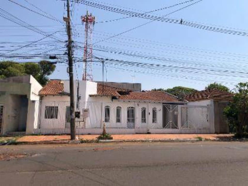 Foto 2 de 20: Casa em leilão em Campo Grande - MS, bairro Vila Taveirópolis — Casa 223 m² - Vila Taveirópolis - Campo Grande - MS