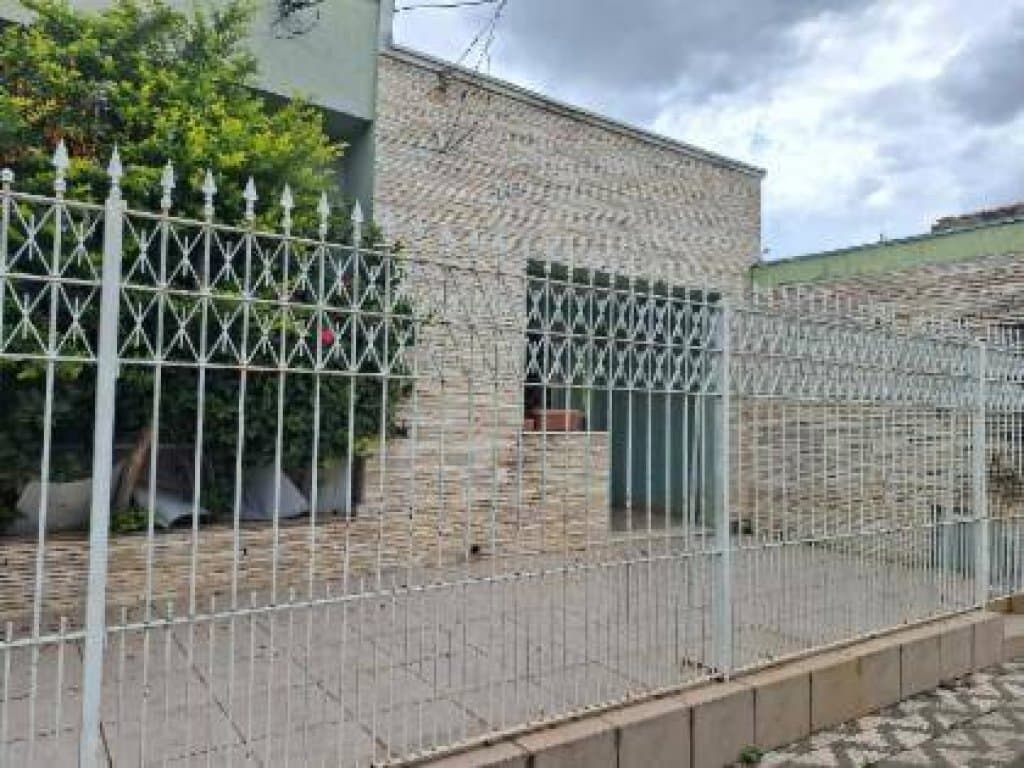 Foto 2 de 7: Casa em leilão em Lorena - SP, bairro Centro — Casa 338 m² - Centro - Lorena - SP