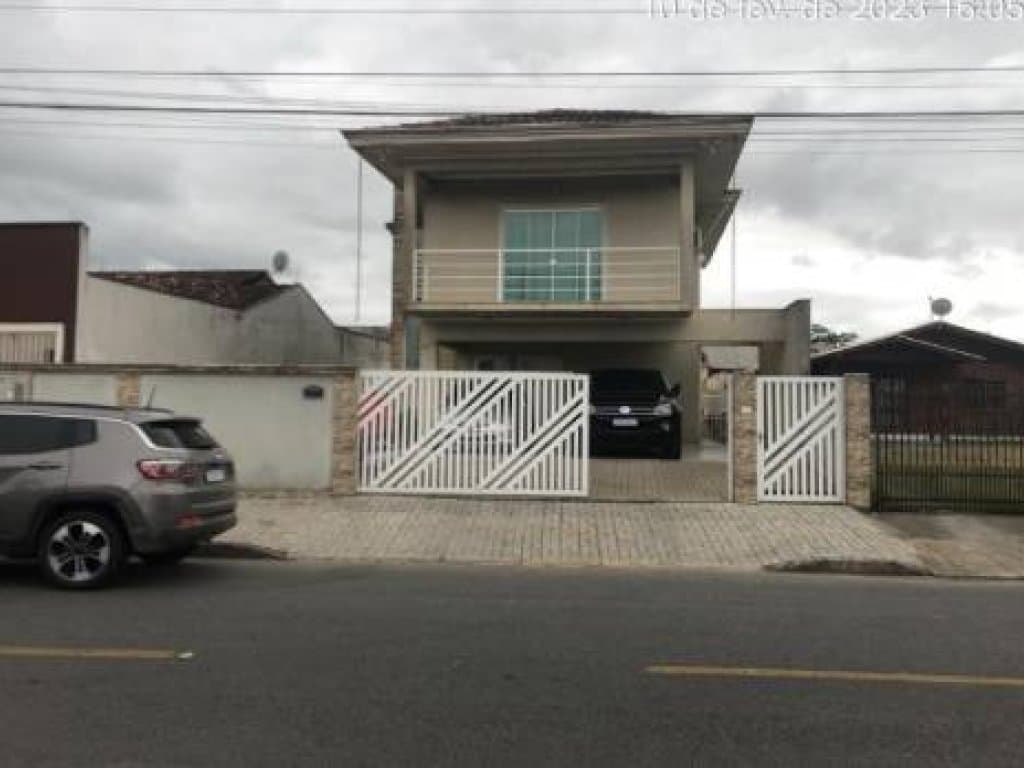Foto 1 de 3: Casa em leilão em Garuva - SC, bairro Centro — Casa 206 m² - Centro - Garuva - SC
