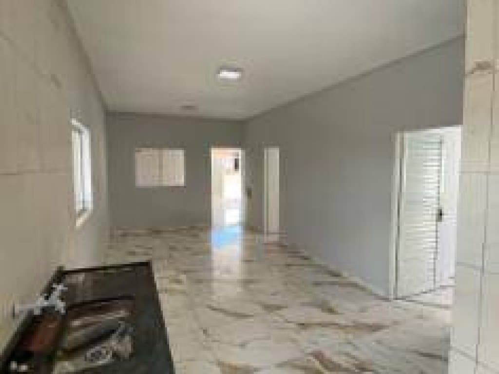 Foto 9 de 11: Casa em leilão em Trindade - GO, bairro Jardim Scala — Casa 180 m² - Jardim Scala - Trindade - GO