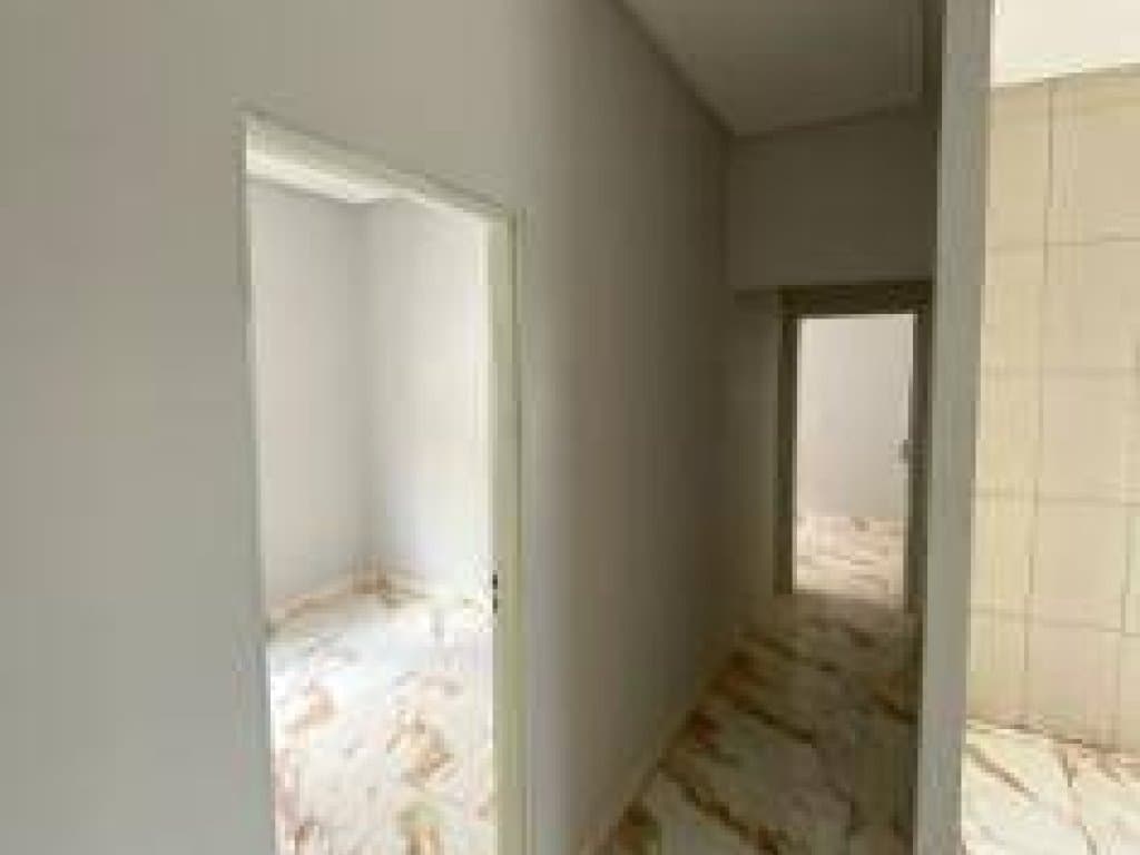 Foto 6 de 11: Casa em leilão em Trindade - GO, bairro Jardim Scala — Casa 180 m² - Jardim Scala - Trindade - GO