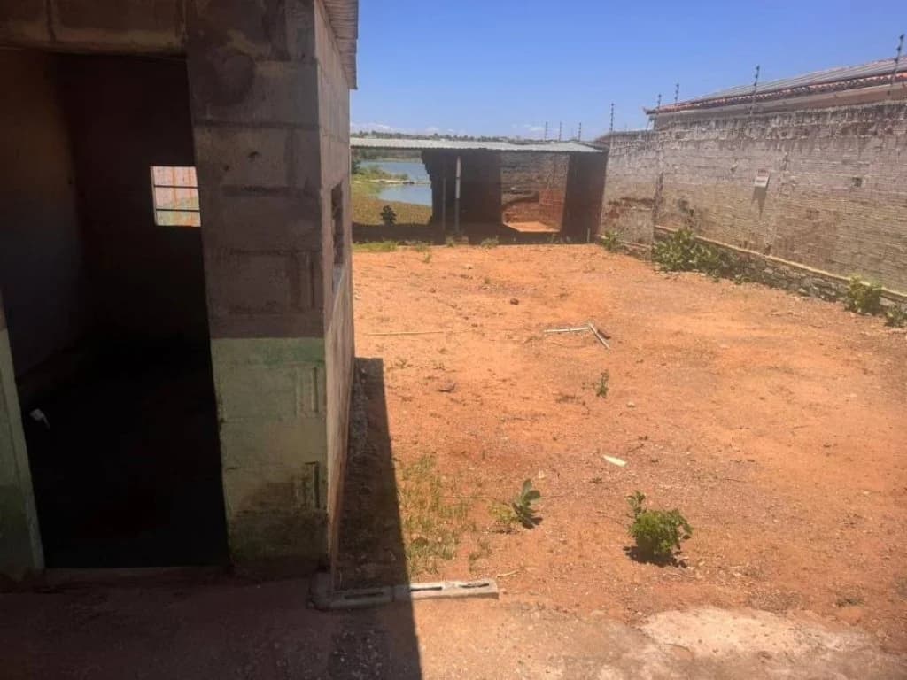Foto 6 de 10: Terreno em leilão em Cajazeiras - PB, bairro Dom Zacarias Rua de Moura — Terreno 393 m² - Dom Zacarias R. de Moura - Cajazeiras - PB