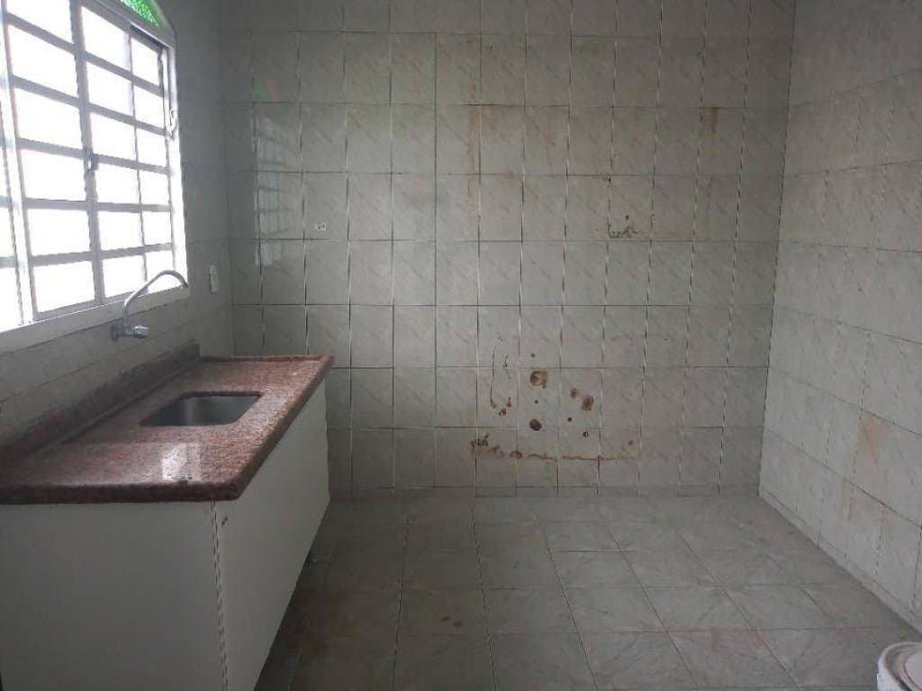 Foto 9 de 14: Casa em leilão em Lorena - SP, bairro Parque das Rodovias — Casa 69 m² - Parque das Rodovias - Lorena - SP