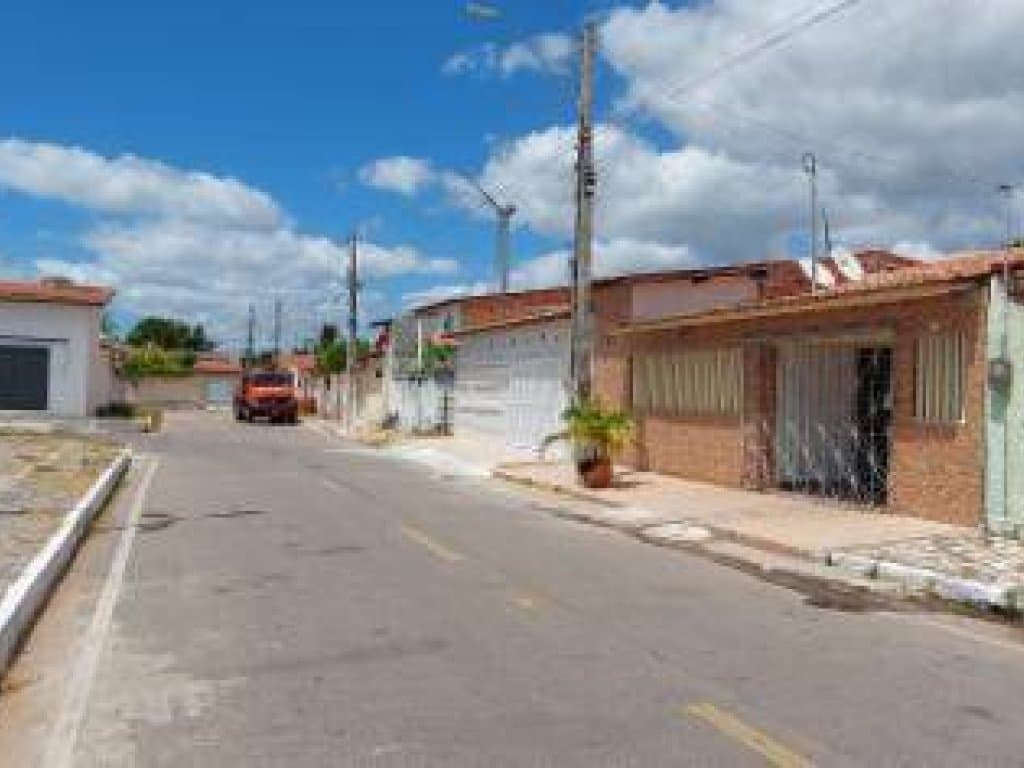 Foto 15 de 16: Casa em leilão em Aracati - CE — Casa 45 m² - Cohab - Aracati - CE