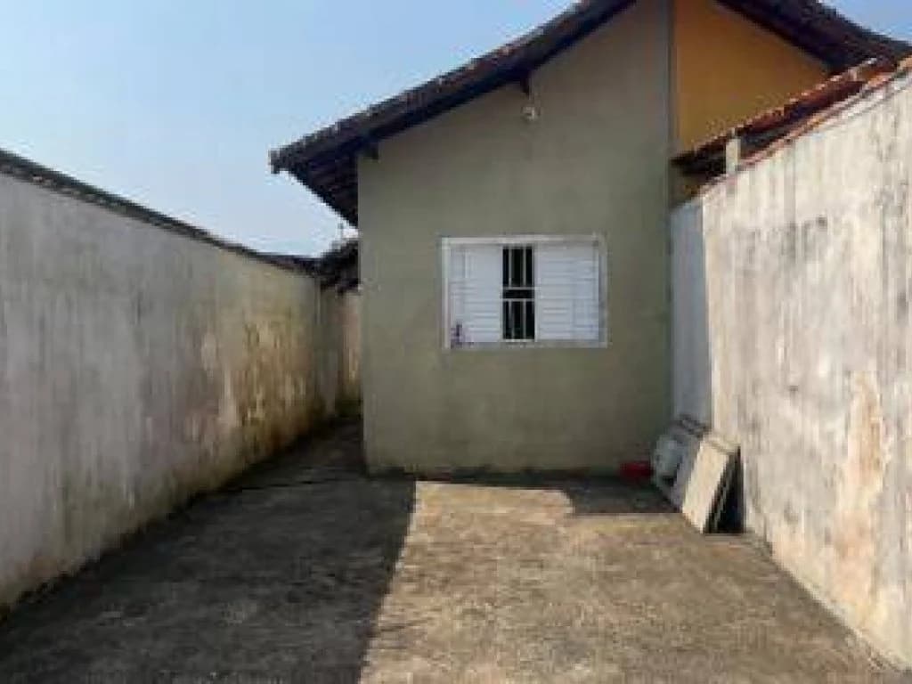 Foto 5 de 12: Casa em leilão em Mongaguá - SP, bairro Vila Atlântica — Casa, Padrão, 1 Vaga(S) de Garagem