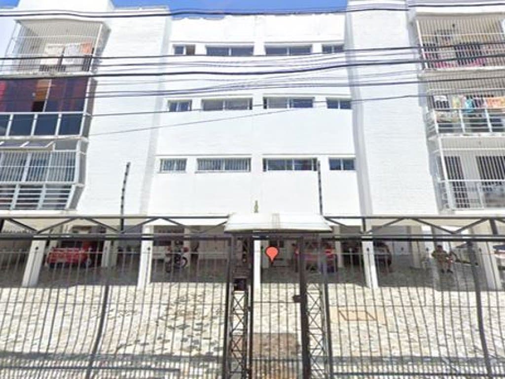 Apartamento em leilão em Fortaleza - CE, bairro São Gerardo — Apartamento 87 m² - Fortaleza-CE - Rua Ageu Romero, 100 - Apto. 202 - São Gerardo