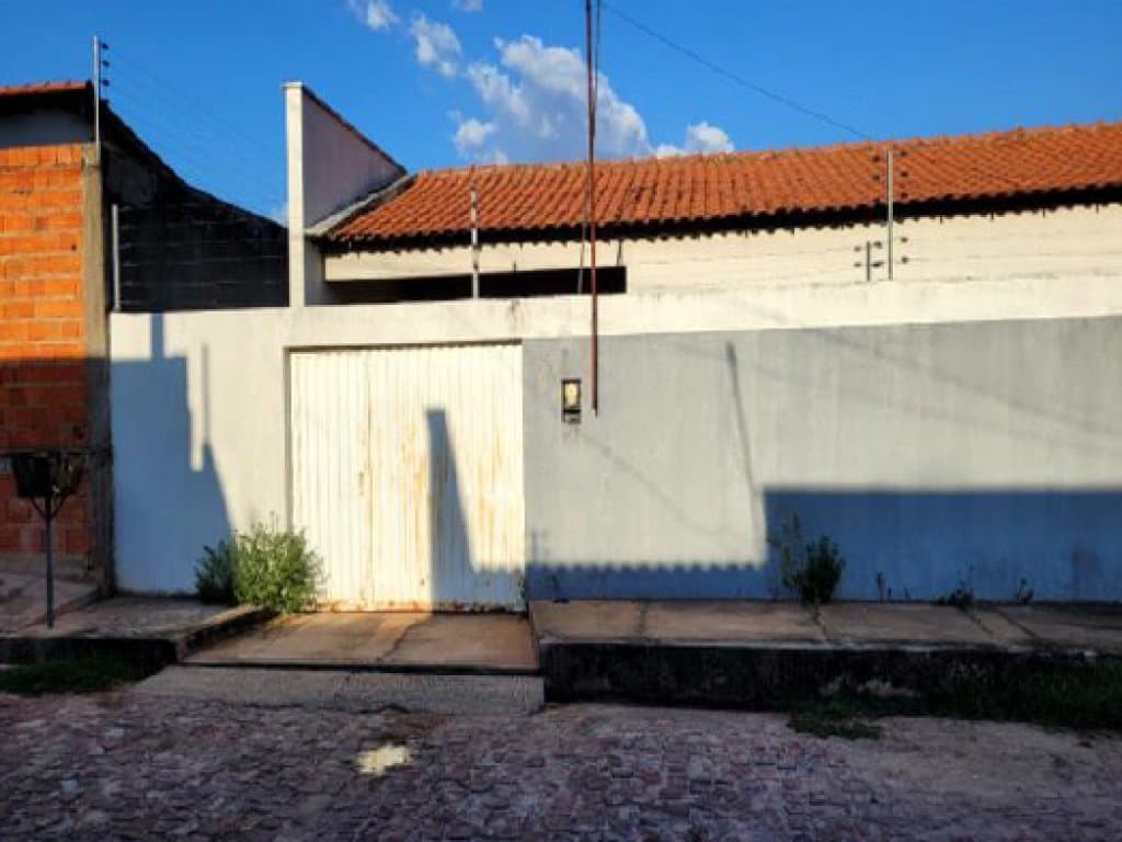 Casa em leilão em Timon - MA, bairro Parque Piauí I — Casa 125 m² - Timon-MA - Rua Projetada, 09 - Parque Piauí I