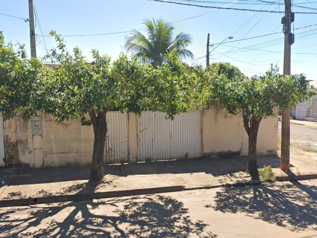 Foto 1 de 4: Terreno em leilão em Mirandópolis - SP, bairro Jardim Santa Rosa — Parte Ideal (33,33%) sobre Casa em Terreno 250 m² - Jardim Santa Rosa - Mirandópolis - SP