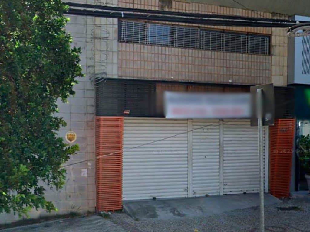 Foto 2 de 3: Comercial em leilão em Belo Horizonte - MG, bairro São Luiz — Loja 95 m² - São Luiz - Belo Horizonte - MG