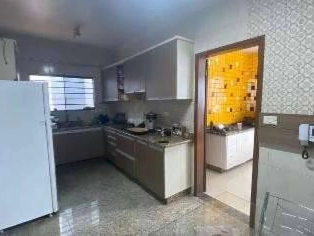 Foto 11 de 64: Casa em leilão em Cascavel - PR, bairro São Cristóvão — Casa 311 m² - São Cristóvão - Cascavel - PR