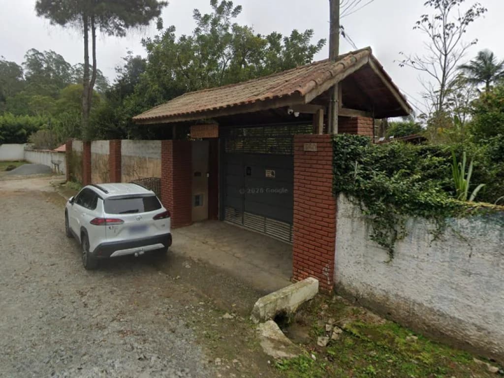 Foto 1 de 4: Casa em leilão em Suzano - SP, bairro Rincão das Lendas — Casa em Terreno 1.960 m² - Rincão das Lendas - Suzano - SP
