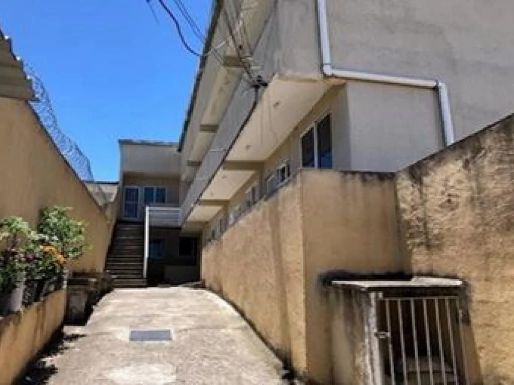 Foto 3 de 3: Casa em leilão em Mesquita - RJ, bairro Banco de Areia — Casa em Condomínio 52 m² - Banco de Areia - Mesquita - RJ