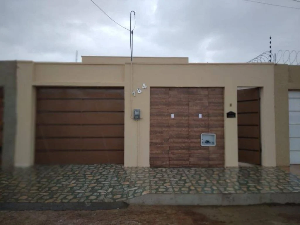 Foto 1 de 5: Casa em leilão em Juazeiro Do Norte - CE, bairro Campo Alegre — Casa, Padrão, 0 Vaga(S) de Garagem
