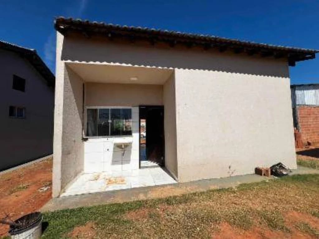 Foto 2 de 15: Casa em leilão em Sinop - MT, bairro Vila Mariana — Casa 51 m² - Vila Mariana - Sinop - MT