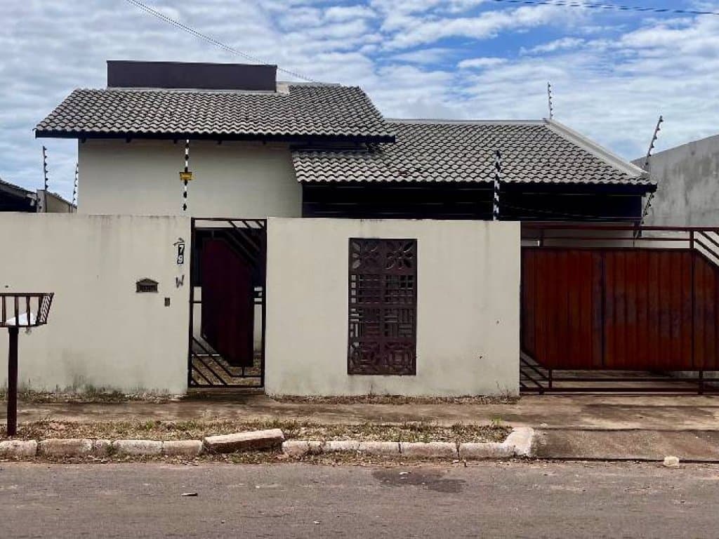 Foto 1 de 21: Casa em leilão em Nova Mutum - MT, bairro Jardim Primavera Iii — Casa 100 m² - Jardim Primavera III - Nova Mutum - MT