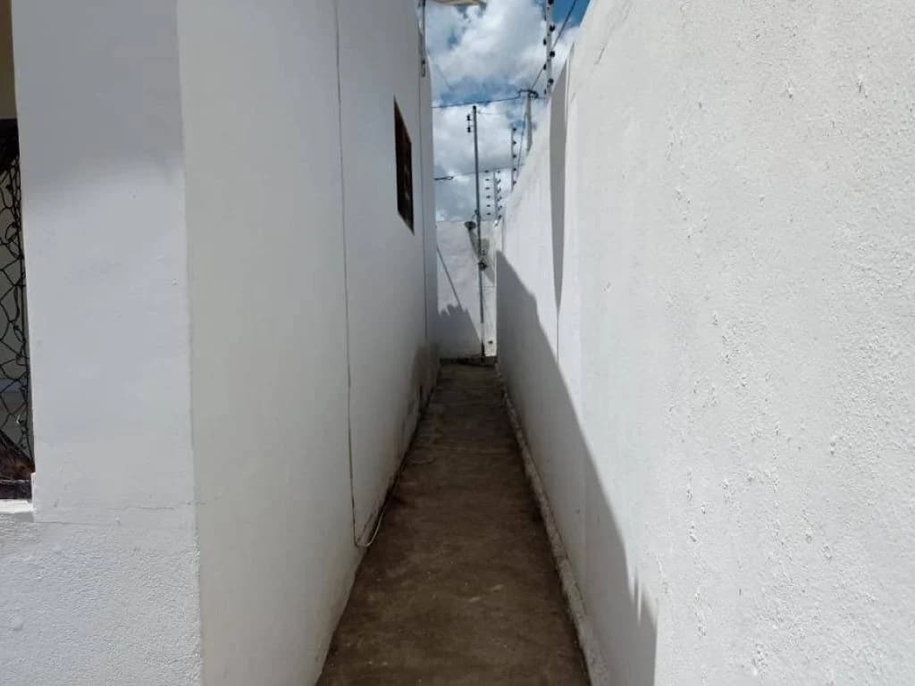Foto 27 de 39: Casa em leilão em Tacaimbó - PE, bairro Nova Tacaimbó — Casa, Padrão, 3 Vaga(S) de Garagem