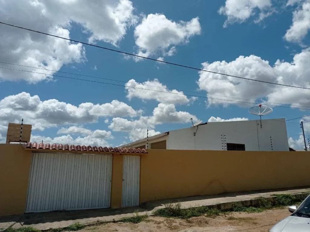 Foto 6 de 39: Casa em leilão em Tacaimbó - PE, bairro Nova Tacaimbó — Casa, Padrão, 3 Vaga(S) de Garagem