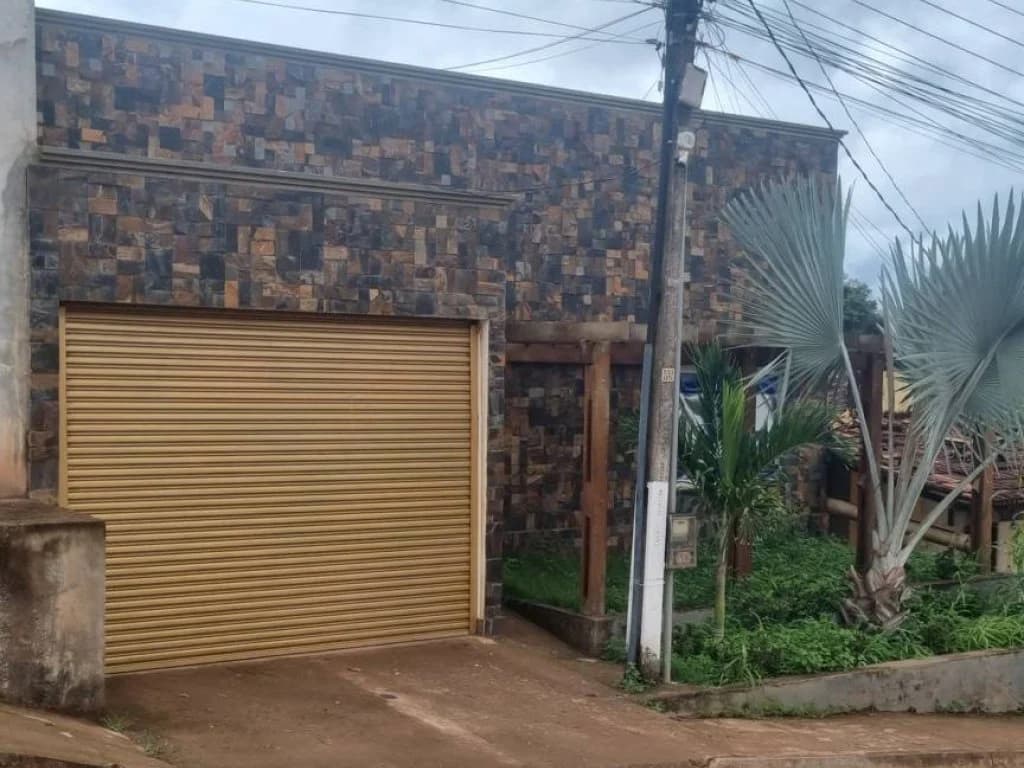 Foto 5 de 7: Casa em leilão em Pacajá - PA, bairro Centro — Casa, Padrão, 0 Vaga(S) de Garagem