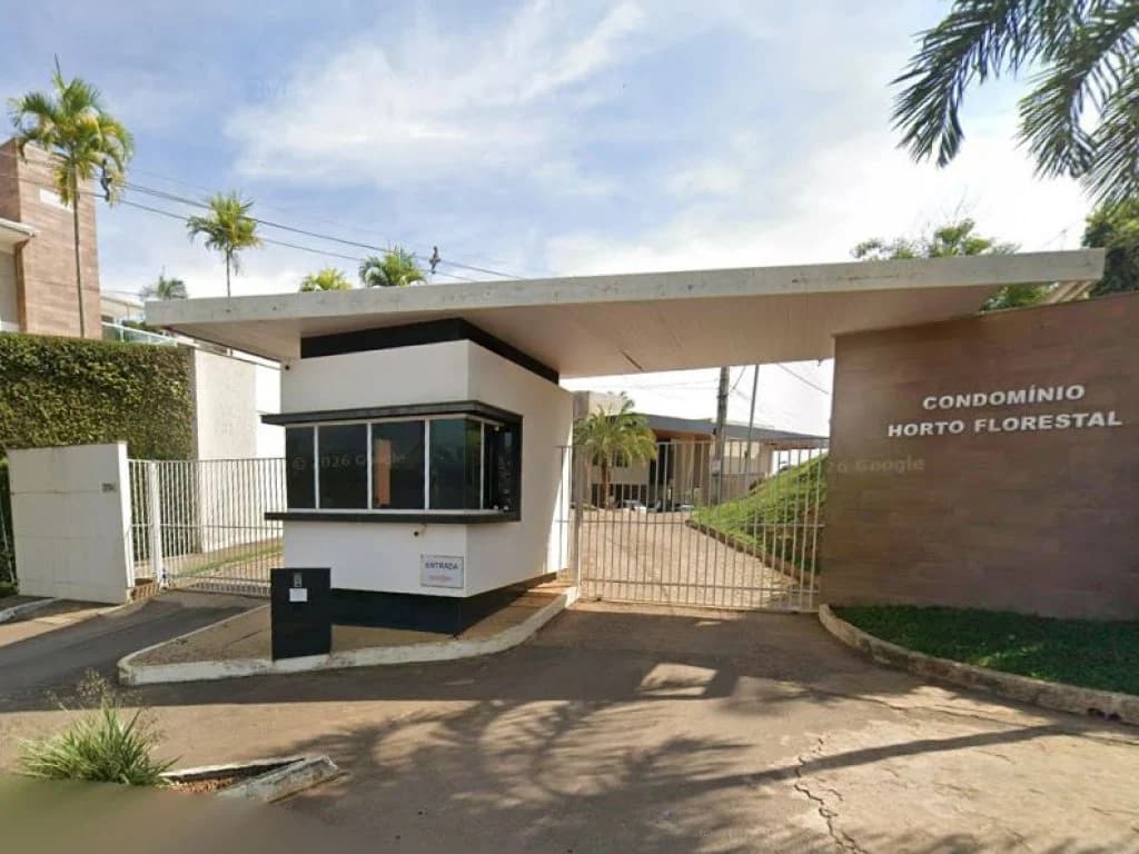 Foto 1 de 2: Terreno em leilão em Cataguases - MG, bairro Horto Florestal — Terreno em Condomínio 1.200 m² - Horto Florestal - Cataguases - MG