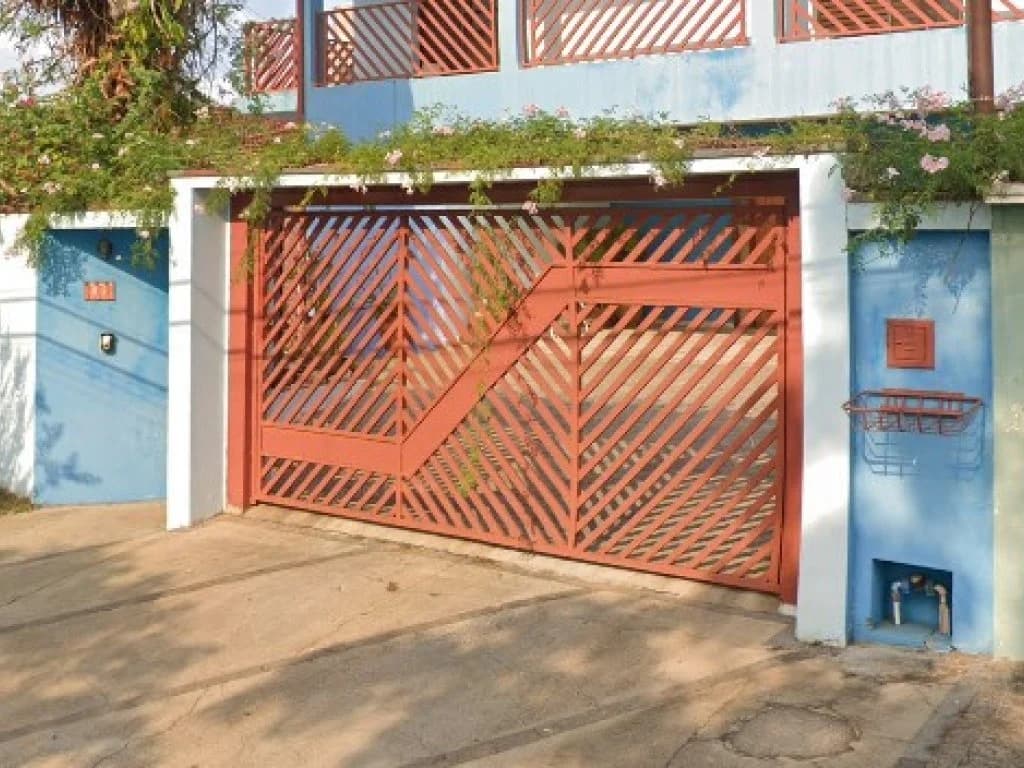 Foto 4 de 5: Casa em leilão em Mogi Das Cruzes - SP, bairro Jardim Planalto Verde — Casa 420 m² - Jardim Planalto Verde - Mogi Guaçu - SP