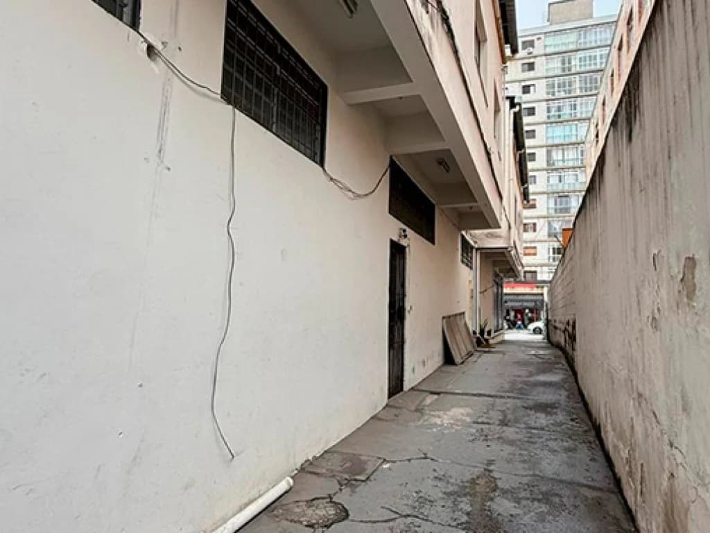 Foto 4 de 21: Comercial em leilão em São Paulo - SP, bairro Santana — Prédio Misto 429 m² (área construída) e 300 m² (terreno) - Santana - São Paulo - SP