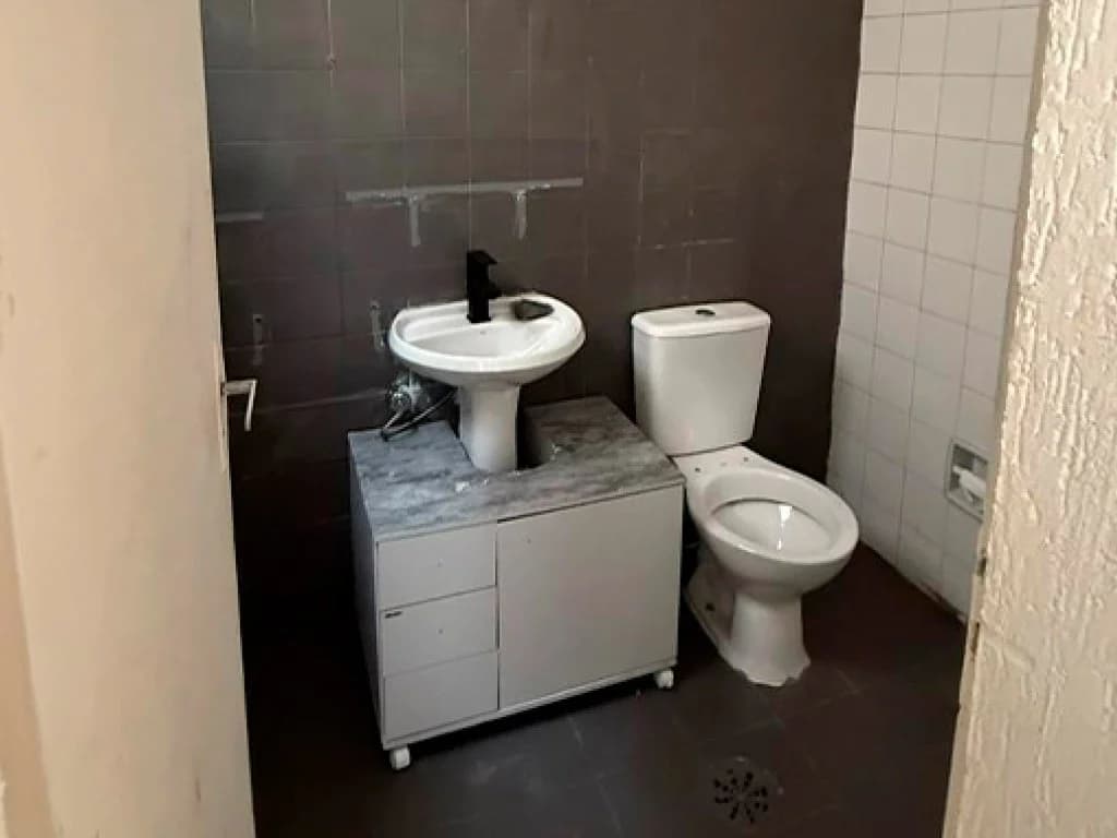 Foto 11 de 21: Comercial em leilão em São Paulo - SP, bairro Santana — Prédio Misto 429 m² (área construída) e 300 m² (terreno) - Santana - São Paulo - SP